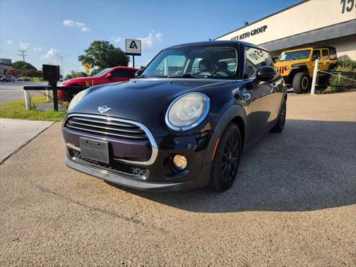 2017 MINI Hardtop Cooper