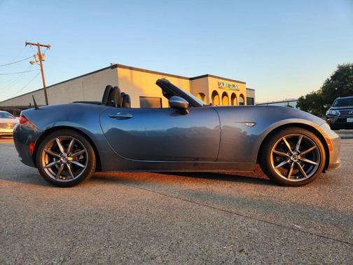 2016 Mazda MX-5 Miata Grand Touring