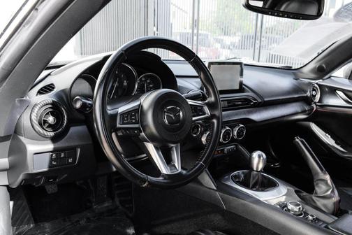 2016 Mazda MX-5 Miata Grand Touring