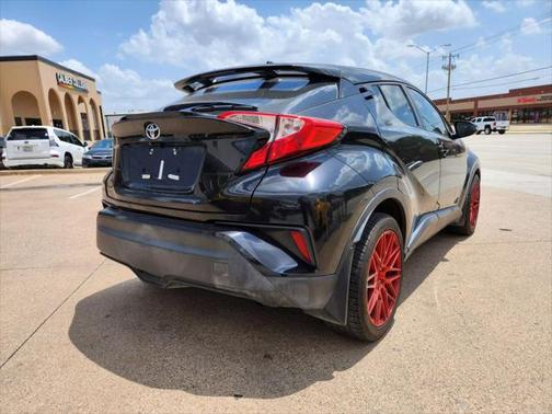 2018 Toyota C-HR XLE