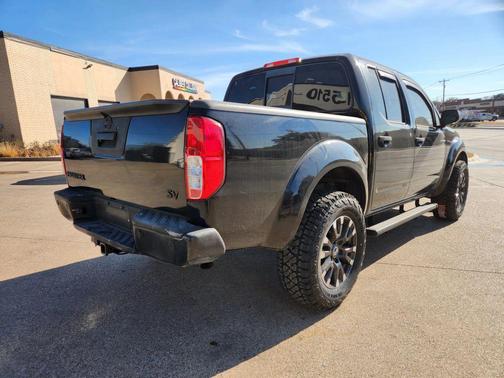 2016 Nissan Frontier SV