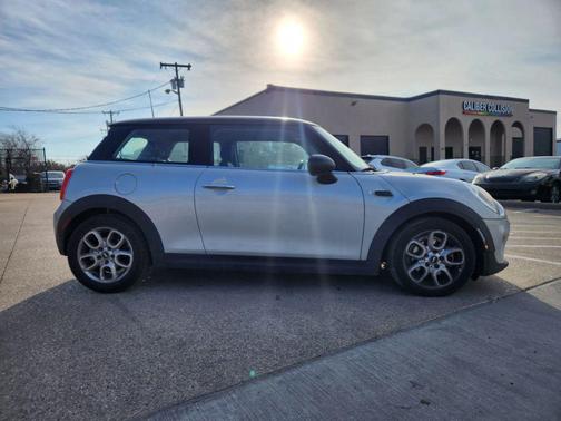 2014 MINI Hardtop Cooper
