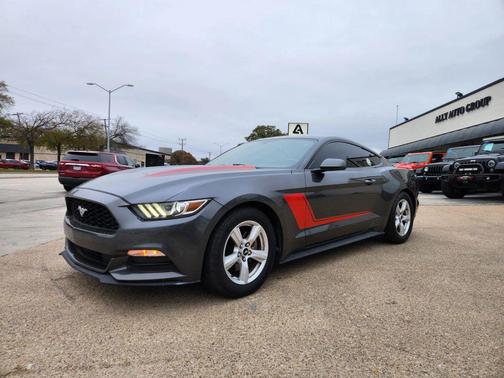 2017 Ford Mustang V6