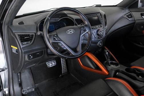 2016 Hyundai Veloster Turbo