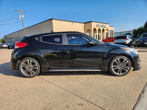2016 Hyundai Veloster Turbo