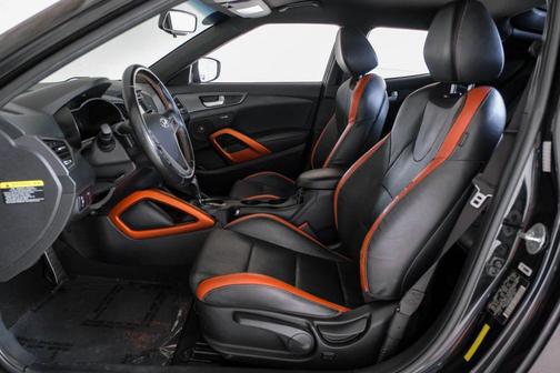 2016 Hyundai Veloster Turbo