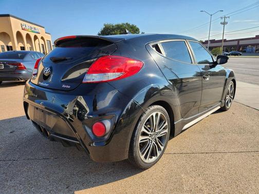 2016 Hyundai Veloster Turbo