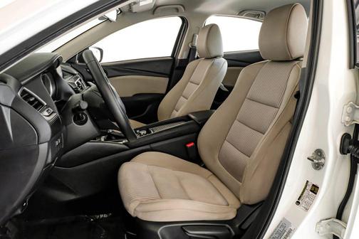 2016 Mazda Mazda6 i Sport