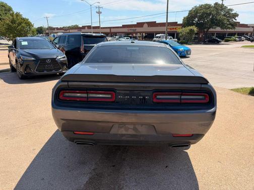 Gray 2017 Dodge Challenger SXT