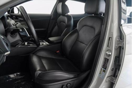 2021 Kia Stinger GT-Line