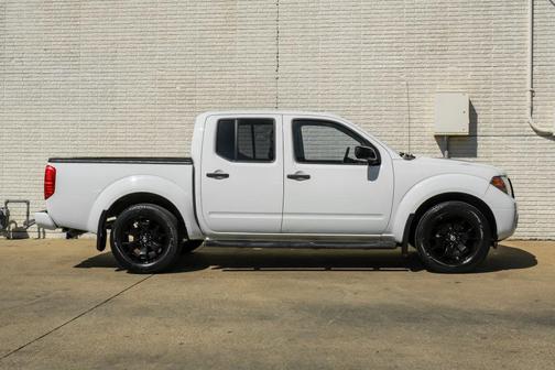 2018 Nissan Frontier SV