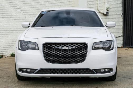 2019 Chrysler 300 S