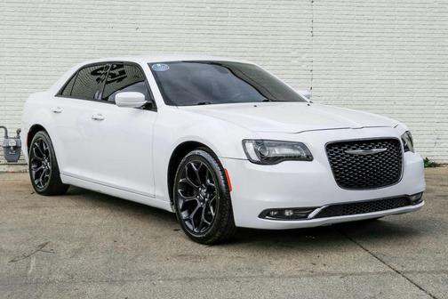 2019 Chrysler 300 S