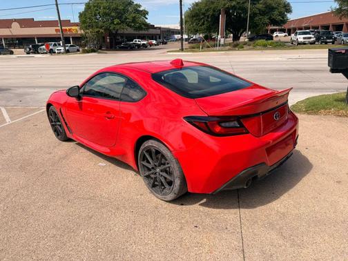 2024 Toyota GR86 Premium