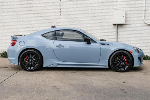2019 Subaru BRZ Series.Gray