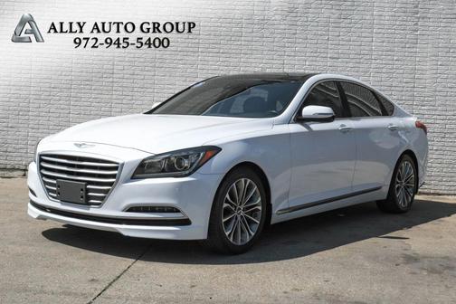 White 2015 Hyundai Genesis 3.8