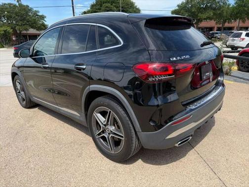 2021 Mercedes-Benz GLA 250 Base 4MATIC