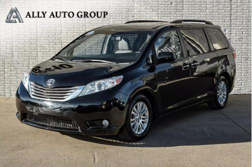 2016 Toyota Sienna XLE