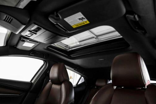 2021 Mazda Mazda3 FWD w/Premium Package