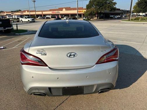 2014 Hyundai Genesis Coupe 2.0T Premium