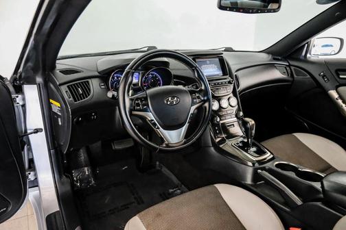 2014 Hyundai Genesis Coupe 2.0T Premium