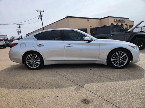 2019 INFINITI Q50 3.0t LUXE