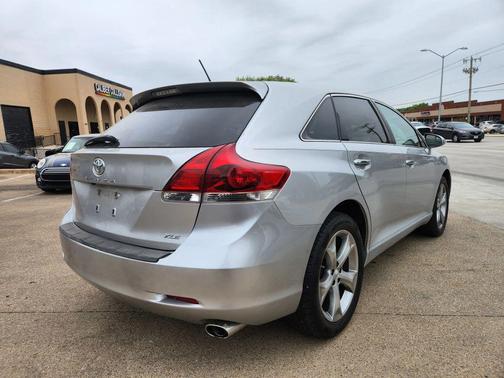 Silver 2015 Toyota Venza XLE