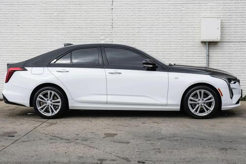 2023 Cadillac CT4 Luxury