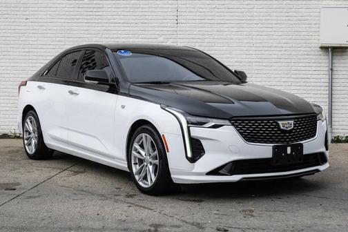 2023 Cadillac CT4 Luxury