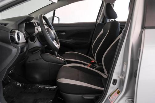 2021 Nissan Versa 1.6 SV