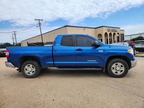 2016 Toyota Tundra SR5