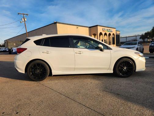 2018 Subaru Impreza 2.0i Sport