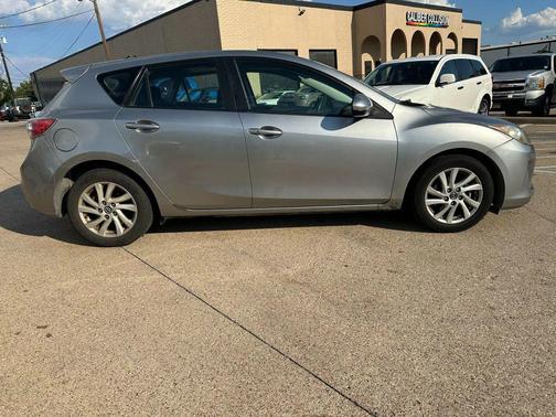 2013 Mazda Mazda3 i Touring