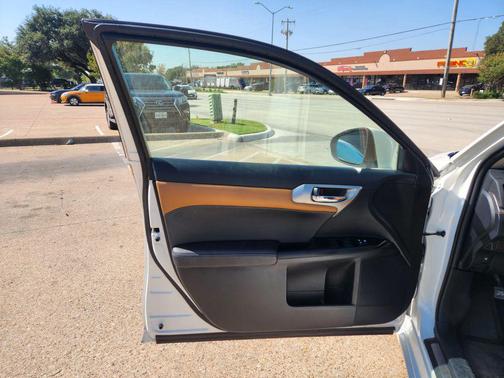 2015 Lexus CT 200h CT 200h Hatchback 4D