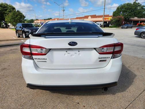 White 2018 Subaru Impreza 2.0i Sport