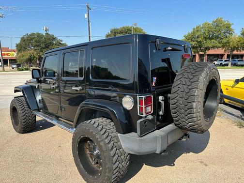 2012 Jeep Wrangler Unlimited Sahara