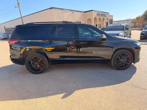 2022 Chevrolet Traverse Premier