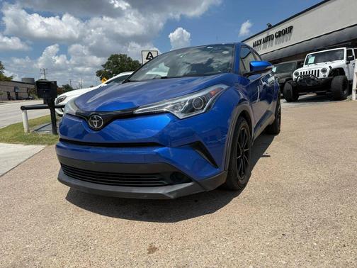 2019 Toyota C-HR XLE