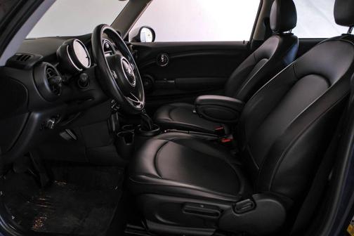 2017 MINI Hardtop Cooper