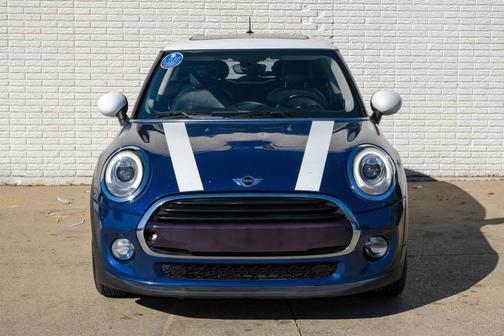 2017 MINI Hardtop Cooper