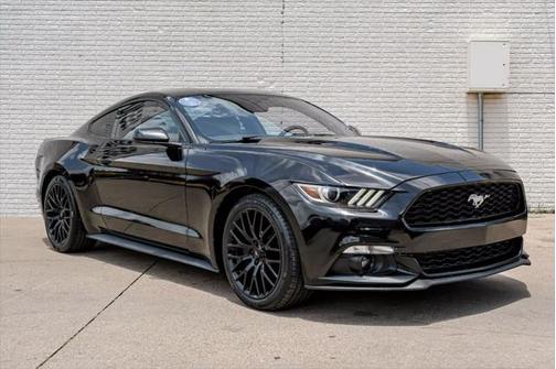 2017 Ford Mustang EcoBoost