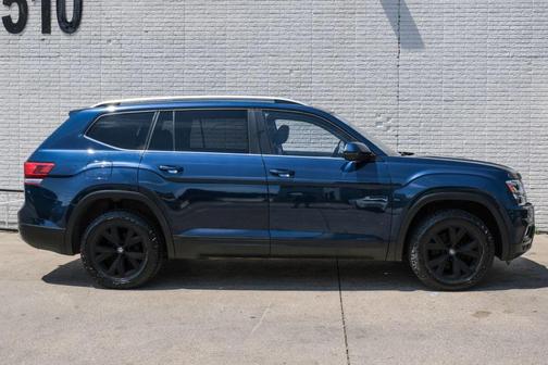Blue 2019 Volkswagen Atlas 3.6L SE