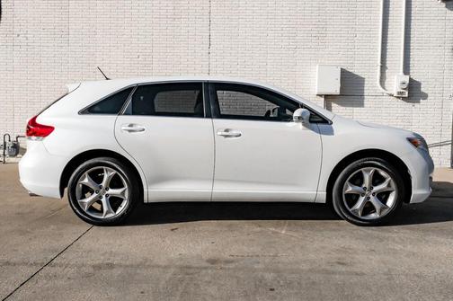 2013 Toyota Venza LE