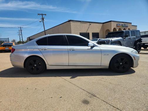 2012 BMW 528 i