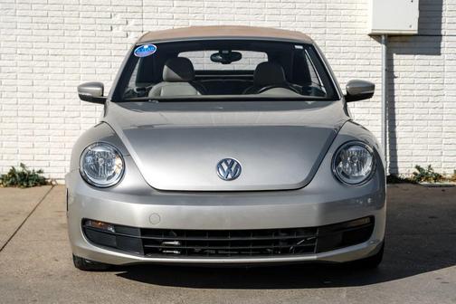 2016 Volkswagen Beetle 1.8T SE