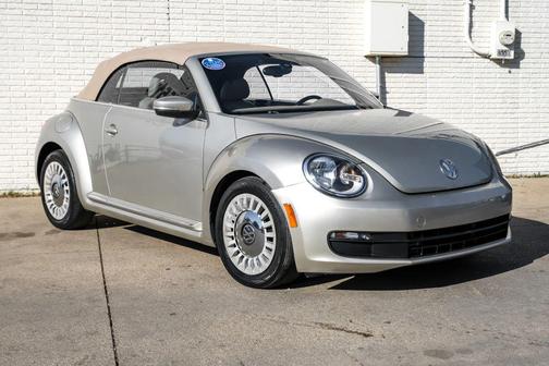 2016 Volkswagen Beetle 1.8T SE