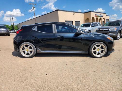 Black 2019 Hyundai Veloster Base