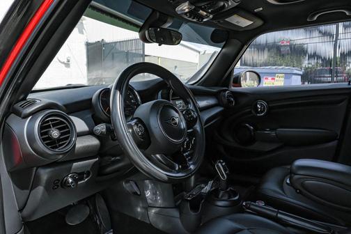 2021 MINI Hardtop Oxford Edition