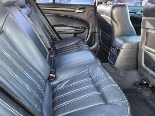2015 Chrysler 300 S