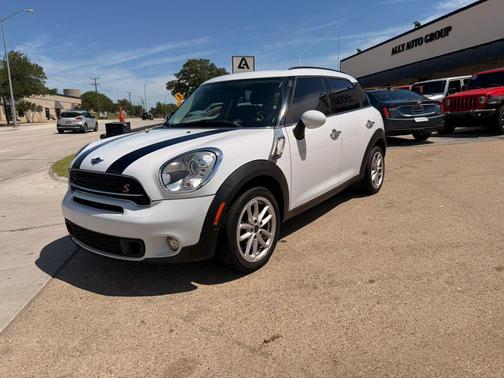 White 2016 MINI Countryman Cooper S